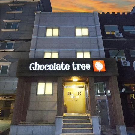 מלון סיאול Chocolate Tree Sinchon מראה חיצוני תמונה