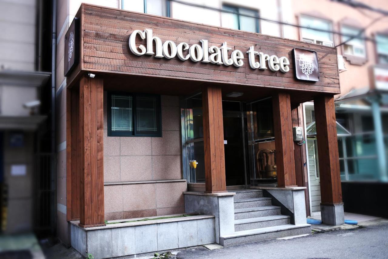 מלון סיאול Chocolate Tree Sinchon מראה חיצוני תמונה